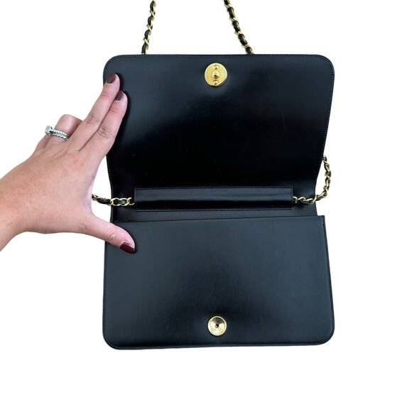CHANEL Flap Bag Smooth Leather Black 24K Chain Vintage 80s RARE - Picture 4 of 15